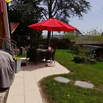 度假居 Eifeler Finnhaus Mit Sauna, Muehlenberg 13