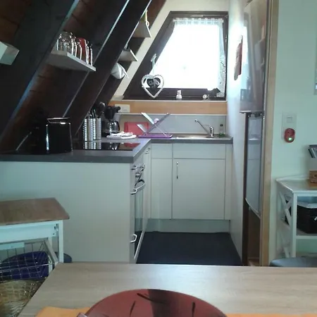 Eifeler Finnhaus Mit Sauna, Muehlenberg 13 度假居 *